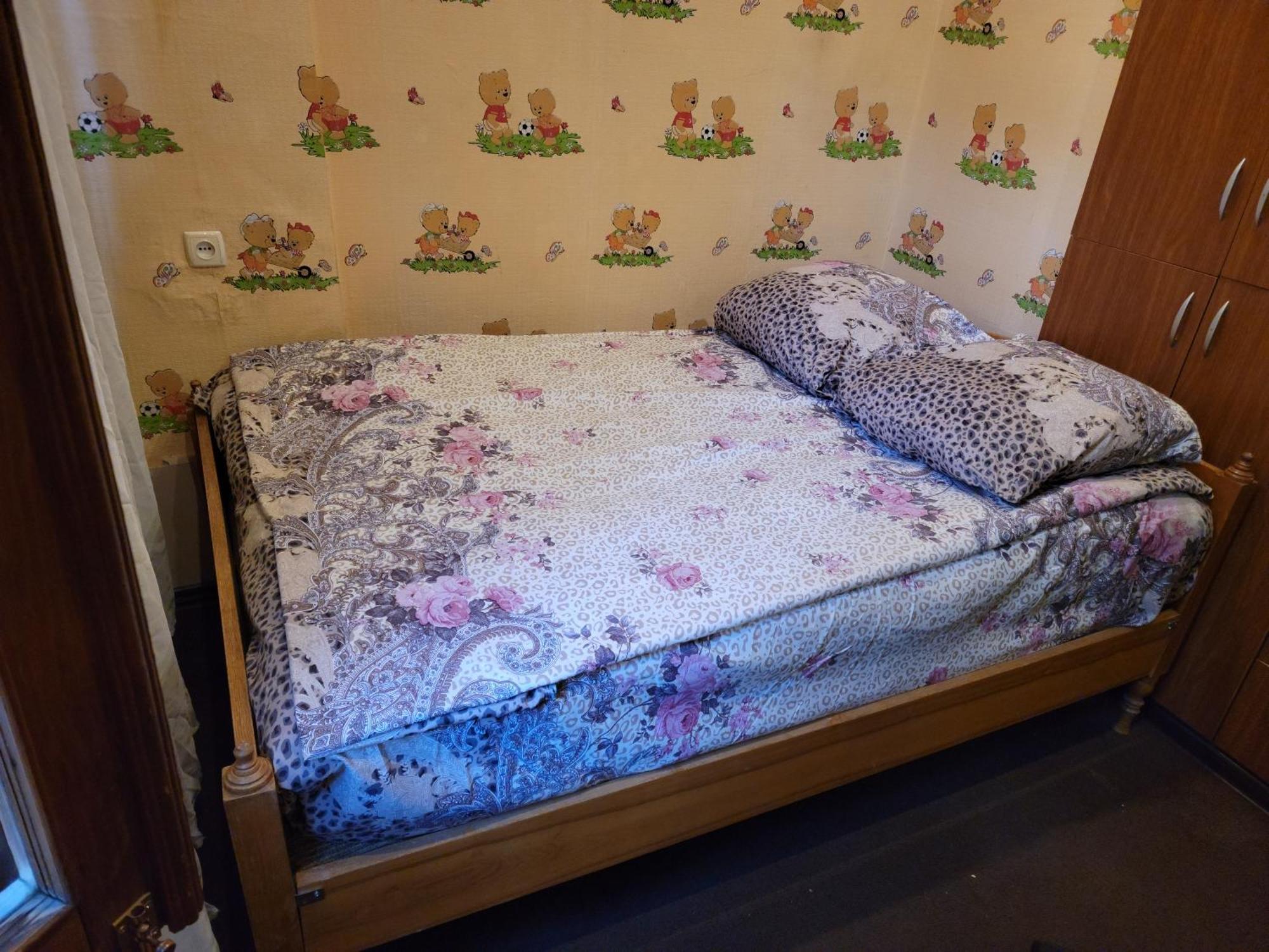 Apartment On Leonidze 18