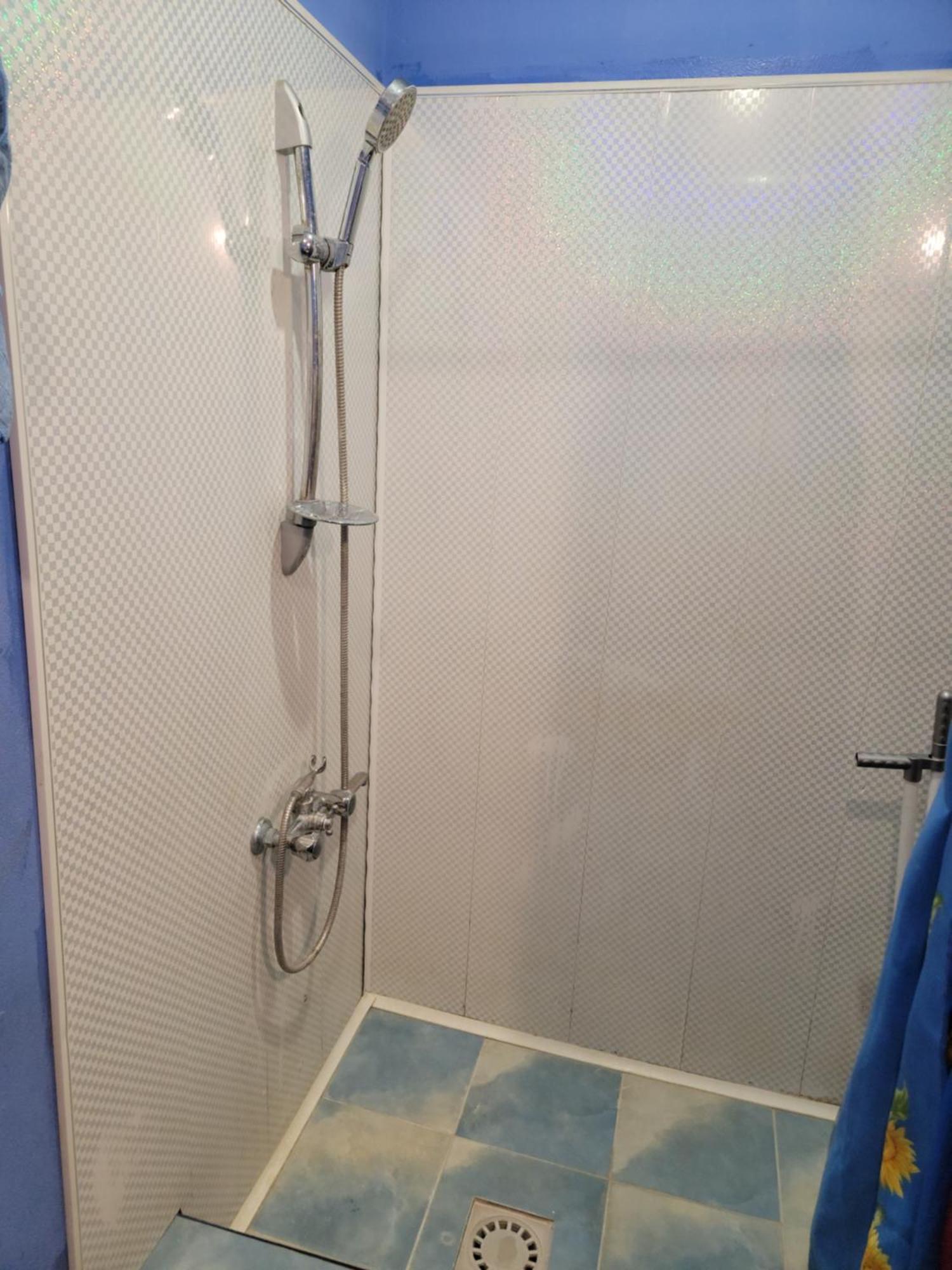 On Leonidze 18 Appartement *