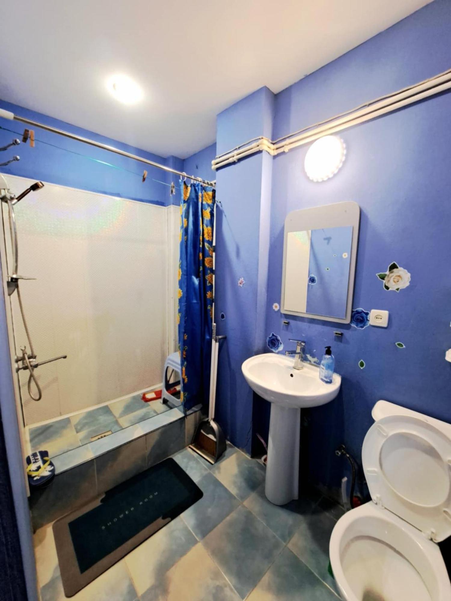 On Leonidze 18 Appartement
