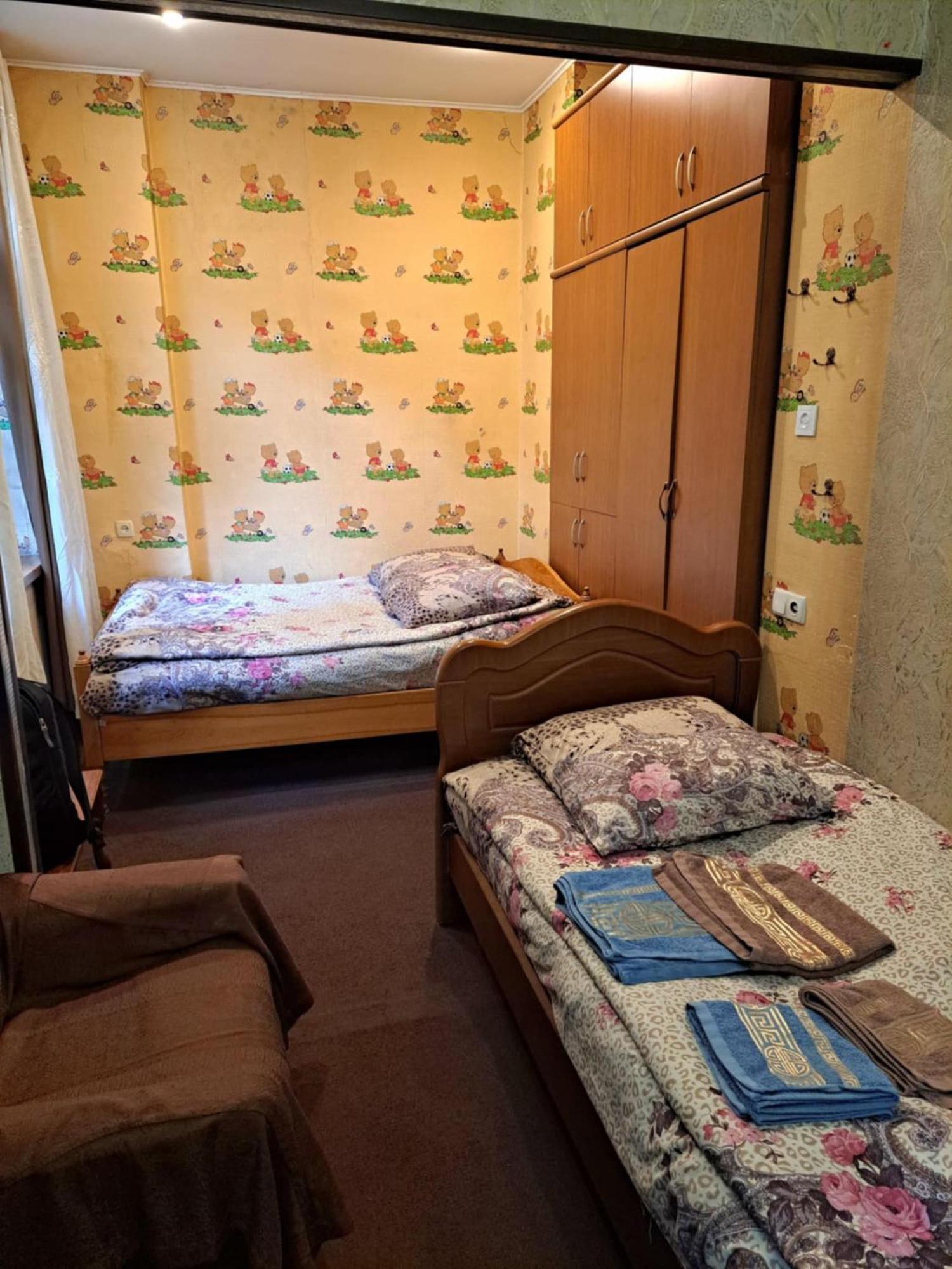 On Leonidze 18 * Tbilissi
